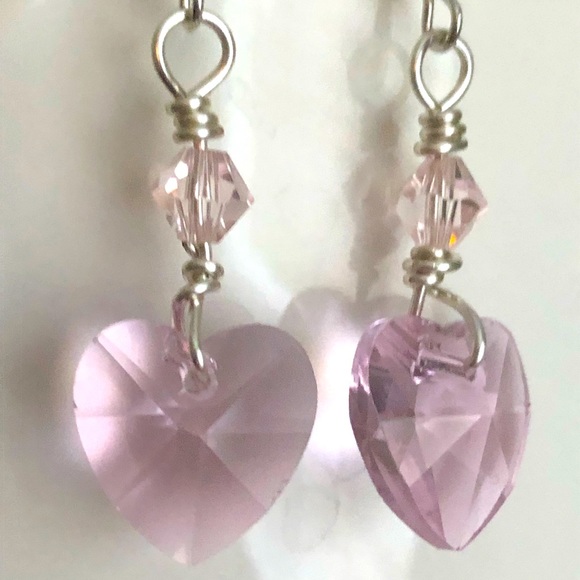 New Sparkling Glass Crystal Heart Handmade Bent Wire Earrings Pastel Blush Pink - Picture 5 of 5